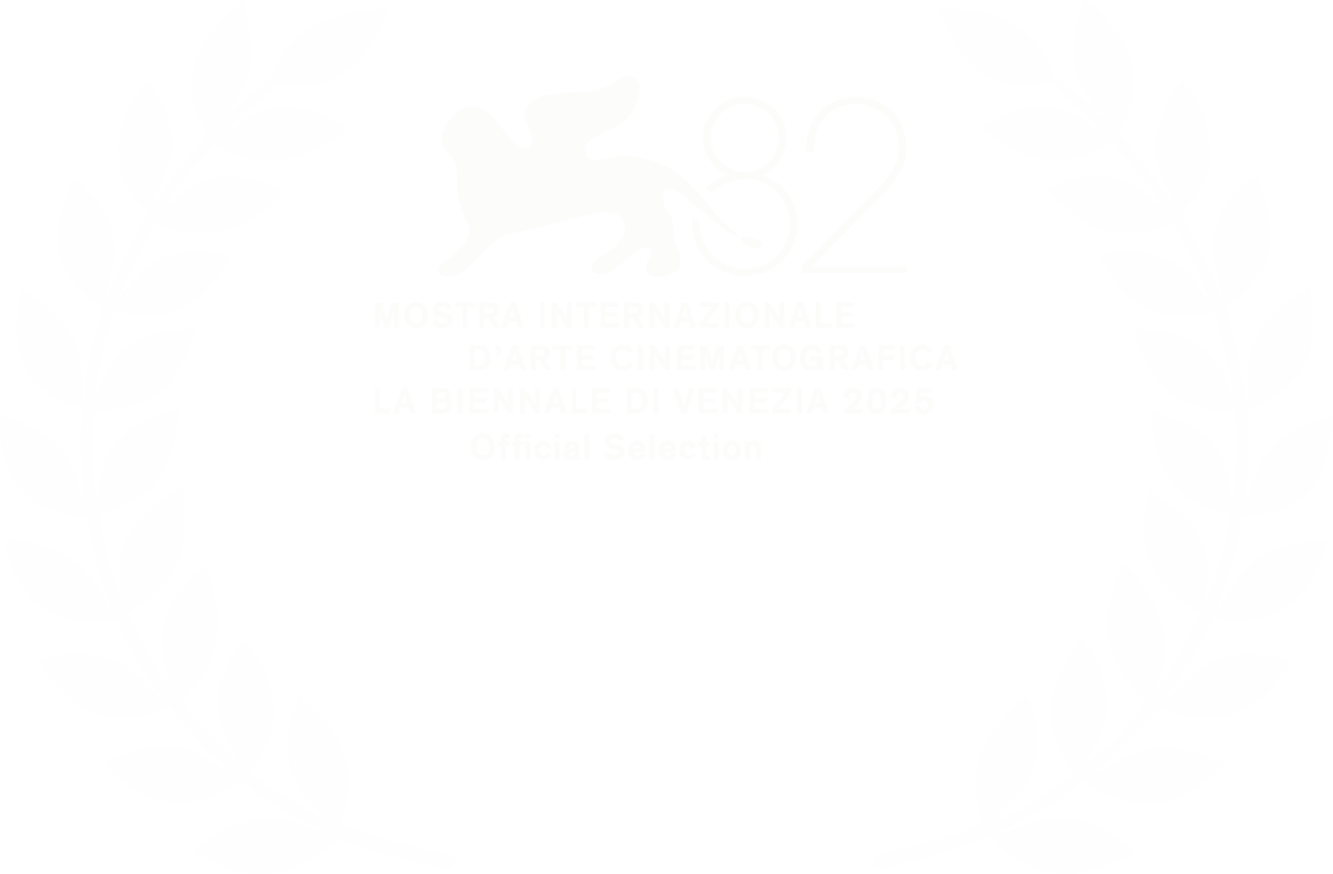Julien-CHARDON-award-winner-mostra-venice-2024-critics-week-award-paul-and-paulette-take-a-bath